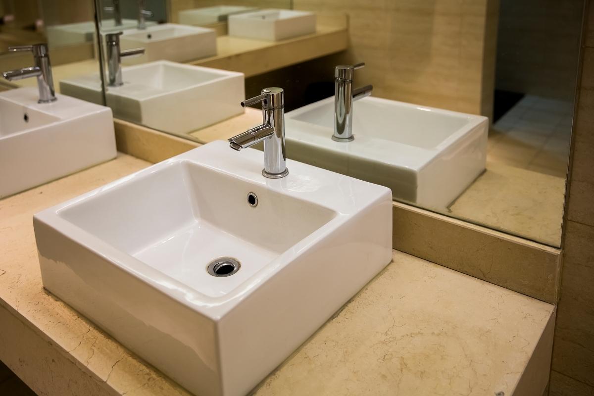 How To Clean A Bathroom Sink How To Clean A Bathroom Sink