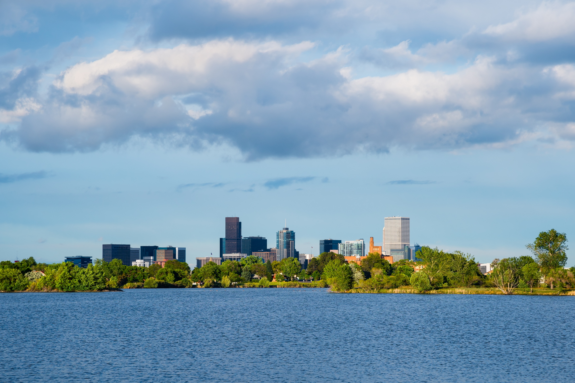 Depositphotos_163924084_L